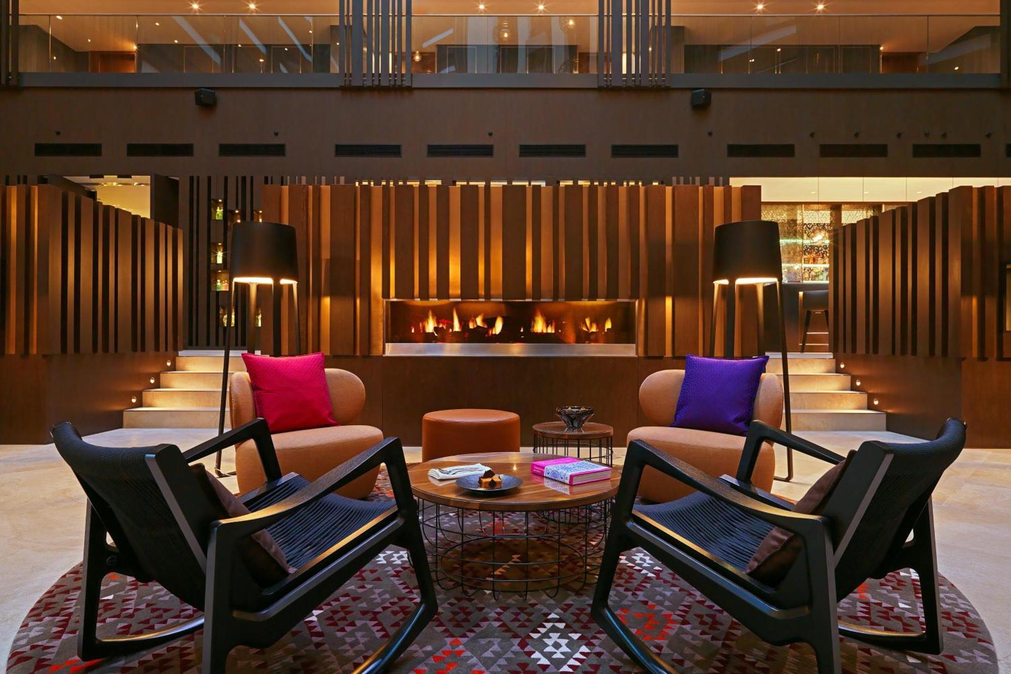 Sheraton Grand Metechi Palace Отель