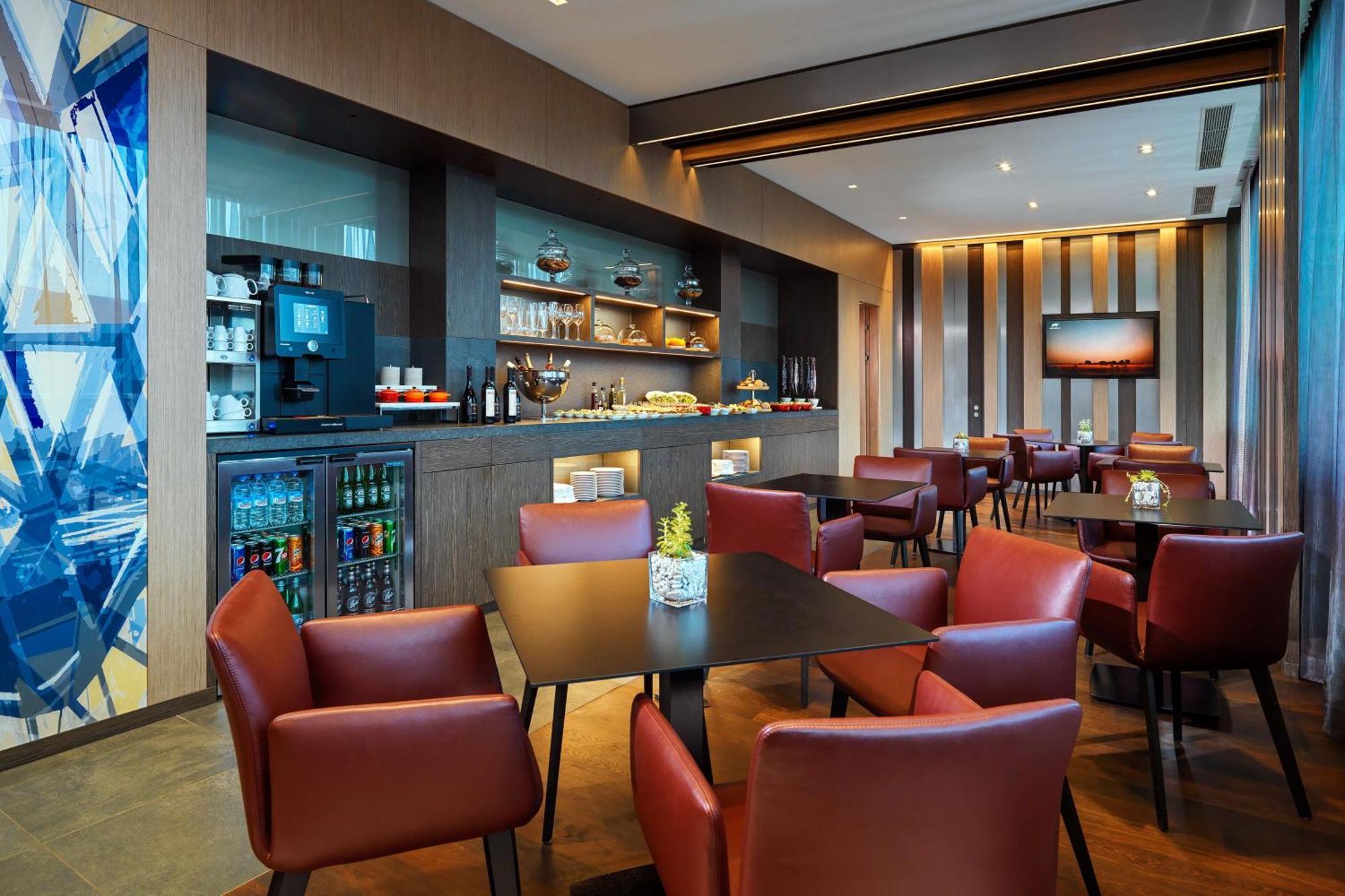 Sheraton Grand Metechi Palace 5*