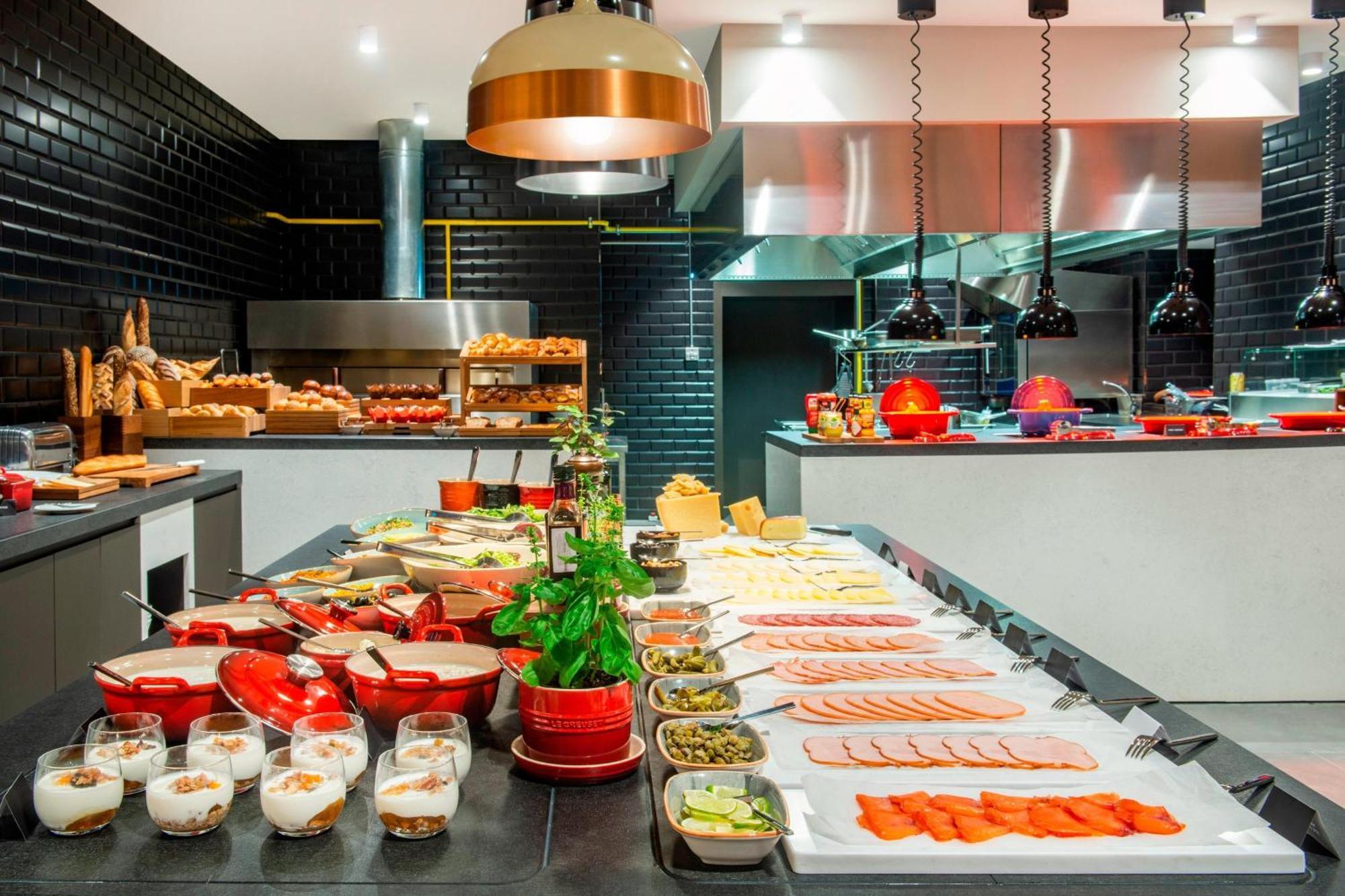 Hotel Sheraton Grand Metechi Palace Tbilisi