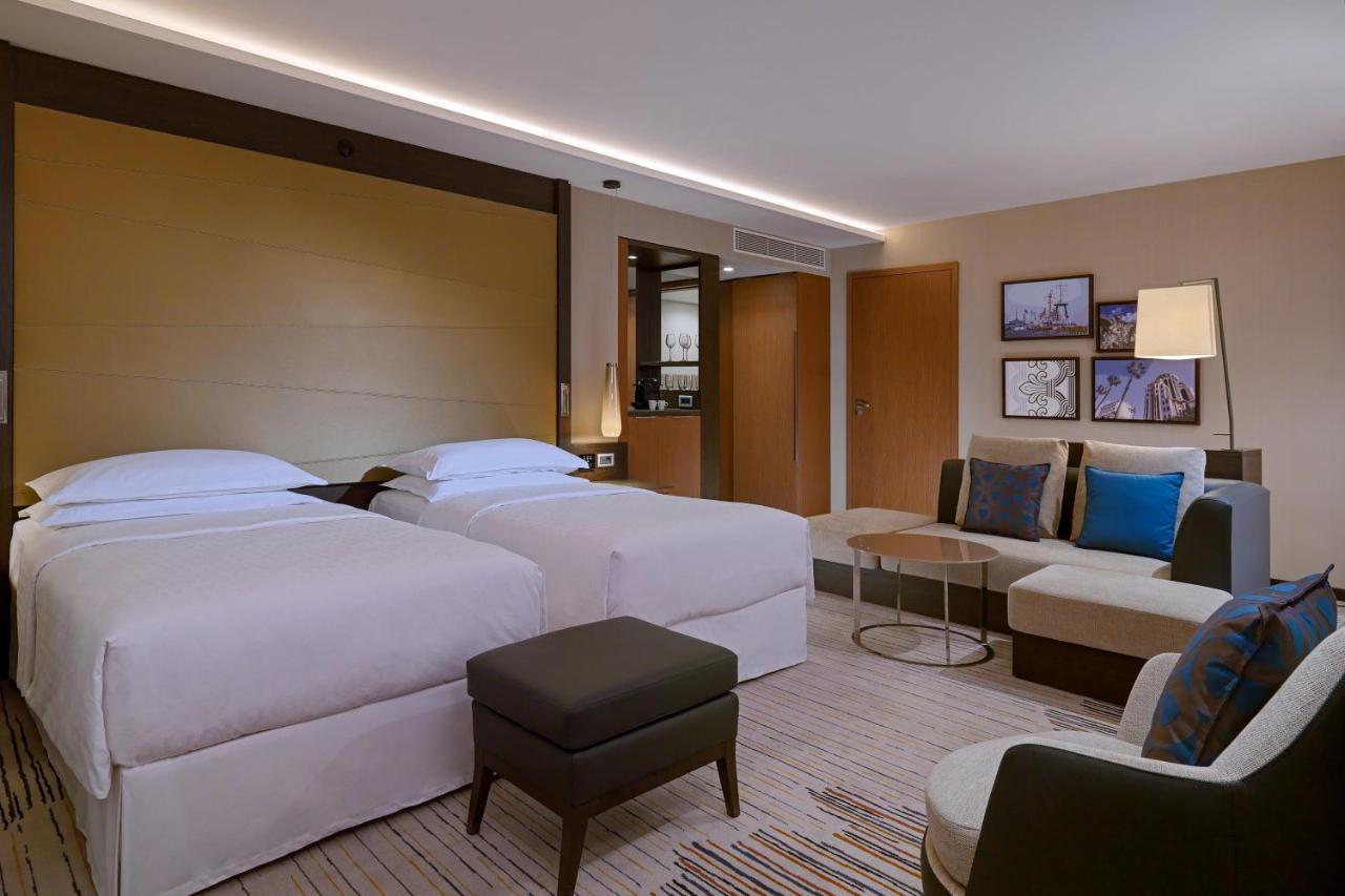 Sheraton Grand Metechi Palace Hotel