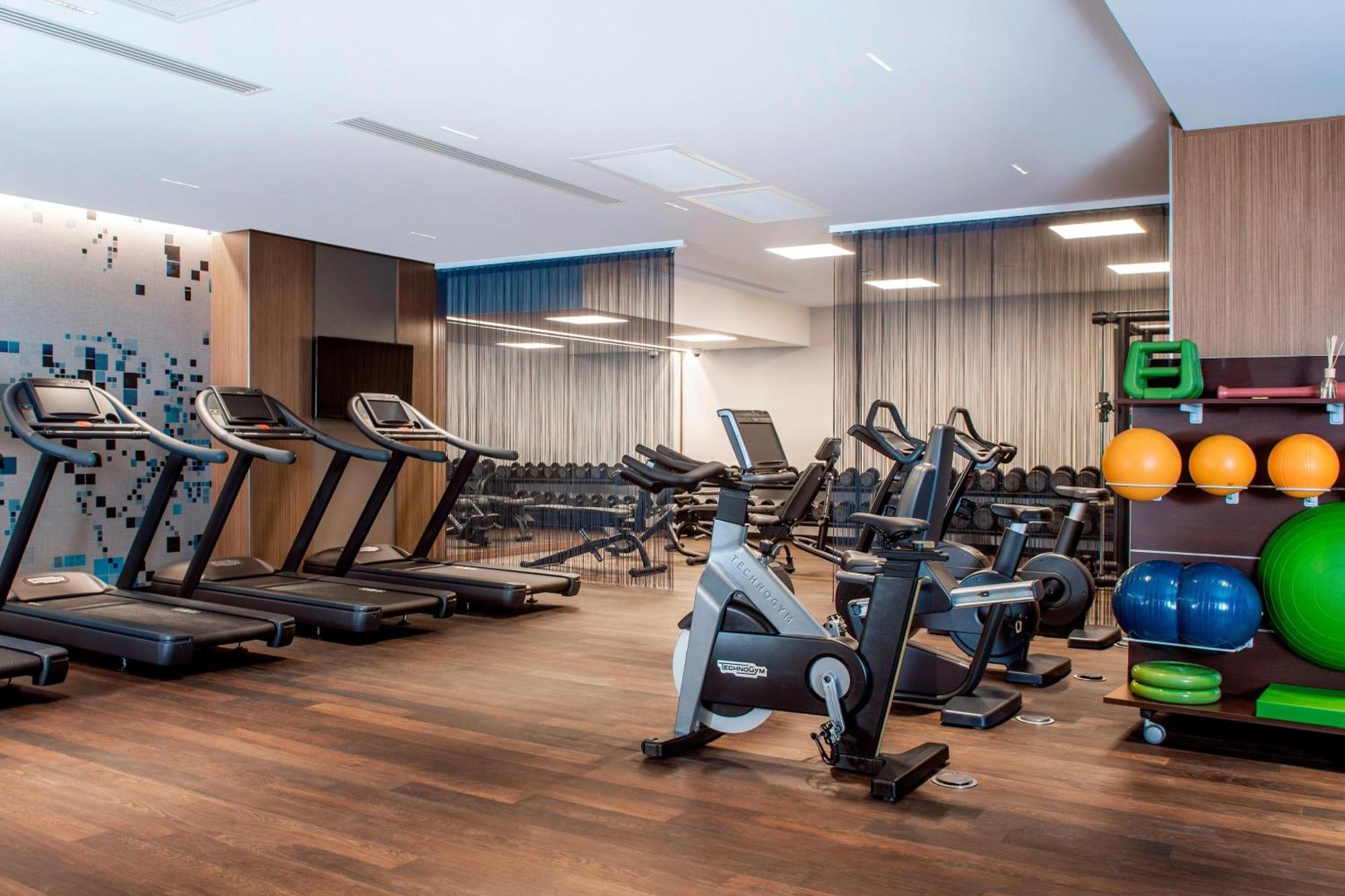 Hotel Sheraton Grand Metechi Palace 5*