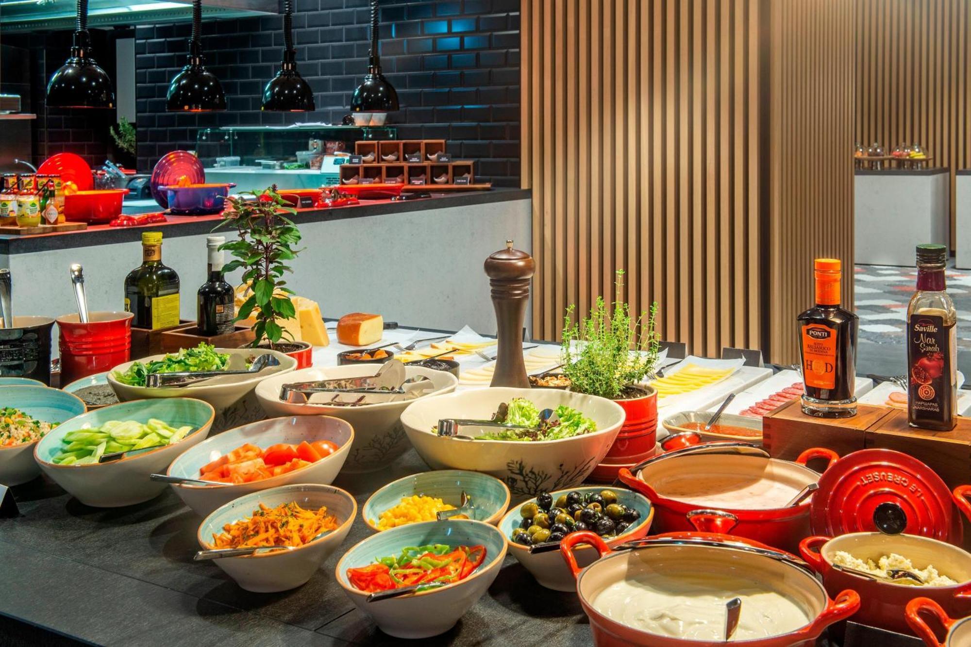 Hotel Sheraton Grand Metechi Palace 5*