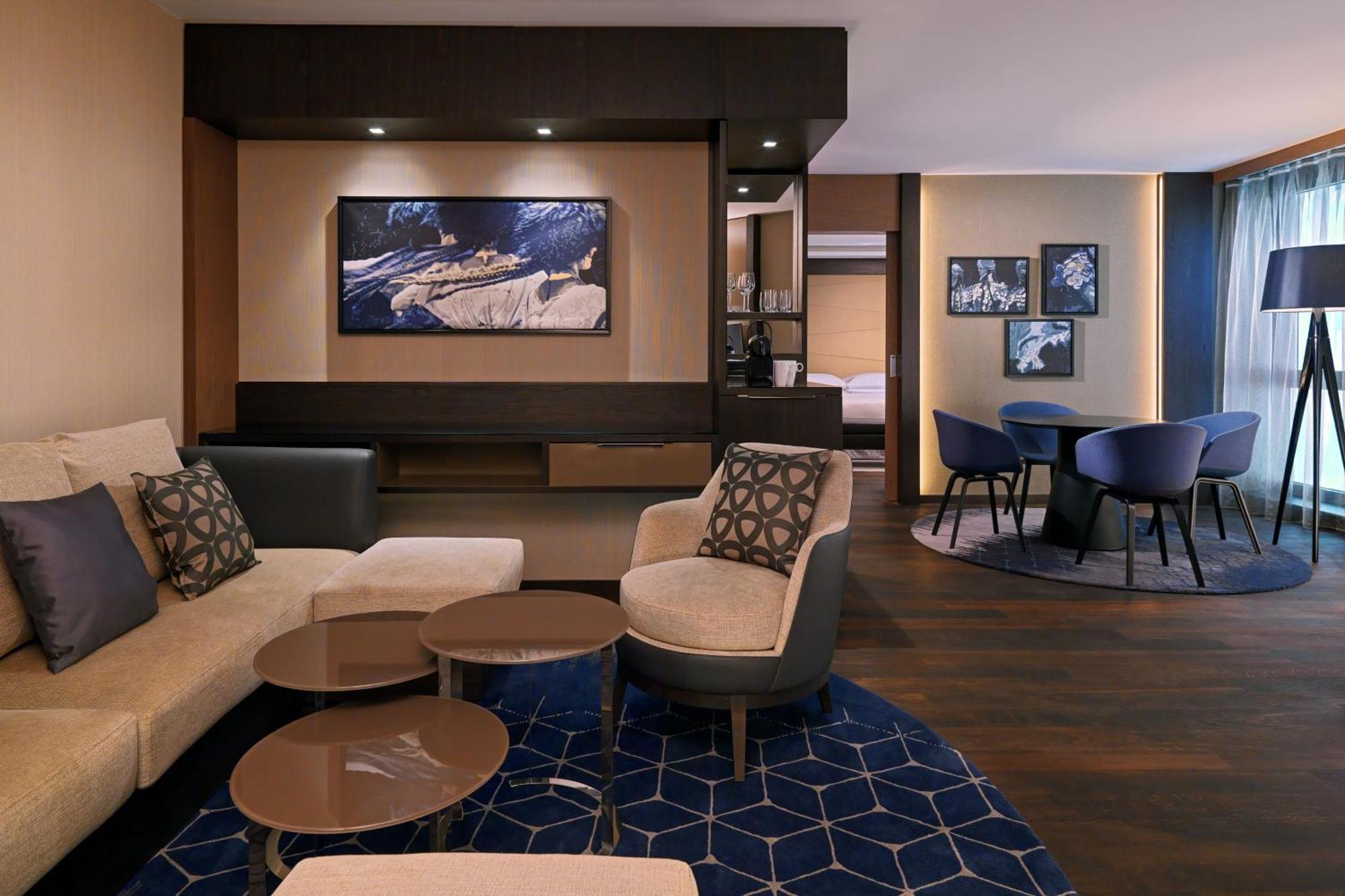 Hotel Sheraton Grand Metechi Palace